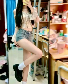 厦门鸡头年轻小姐姐好几个