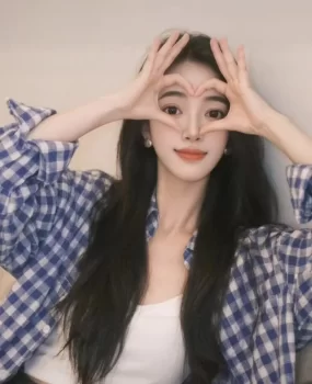 南站颜值欲女