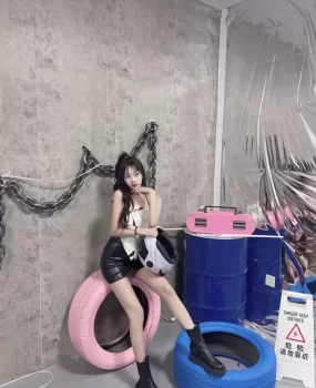 长腿白皙魅惑高铁乘务员小姐姐声音超美丝滑