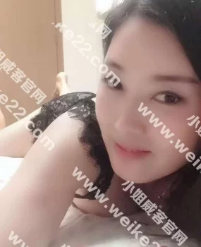 枪挑浦东大奶风骚美少妇