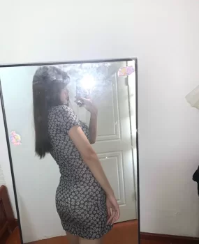 身材很棒的兼职妹子