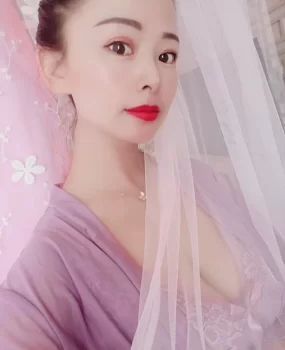 南稍门漂亮小姐姐