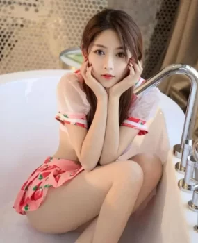 海口小姐姐b紧水多，很主动