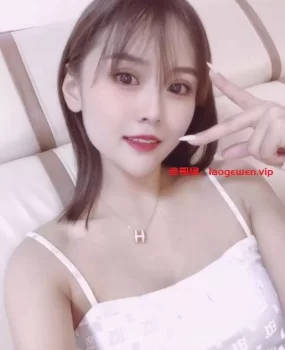 真实兼职小妹，直接干到底，操的哭起来了