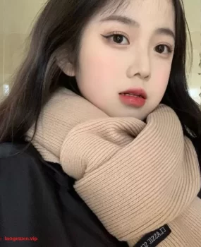 割爱推荐个极品小嫩妹，三点紧致，粉嫩妹子