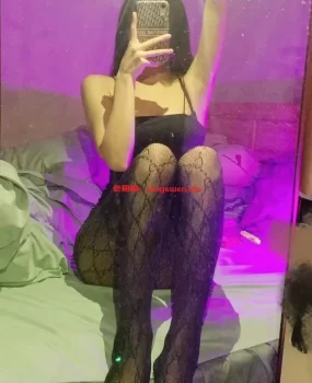 陕西新来的极品黑丝兼职