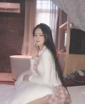 杭州江干区，妹妹性格温顺，水多的要死。干起来哇哇叫。好舒服