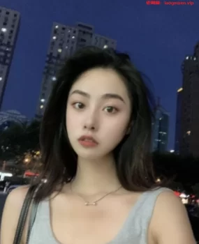 推荐云南昆明95妹妹兼职奶大皮肤白白嫩嫩服务舒服