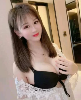 真实秦淮区保利堂悦翡翠公寓妹妹