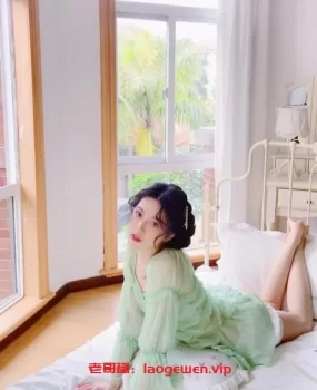 苏州长腿小骚逼等你来摸