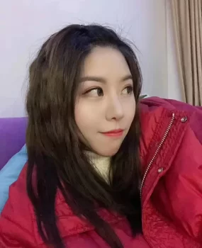 发一个漂亮姑娘